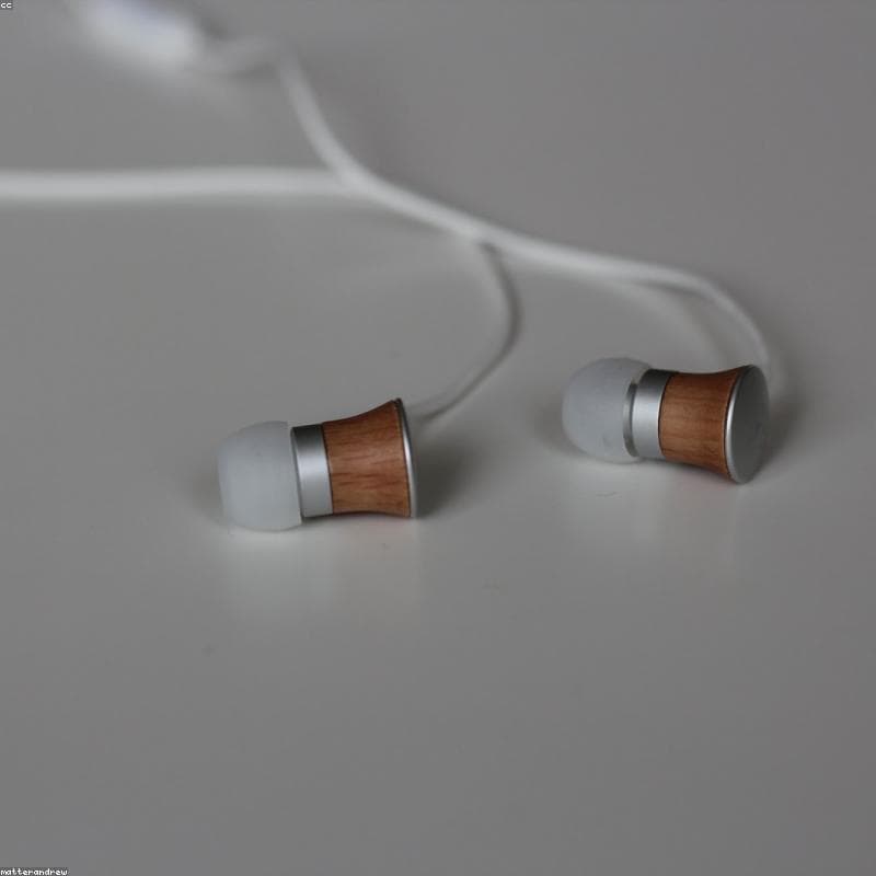 Premium Headphones & Earbuds - Ready to Ship
